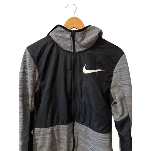 Nike Therma Zippered Hooded Basketball Jacket Gray Black S - Picture 3 of 6